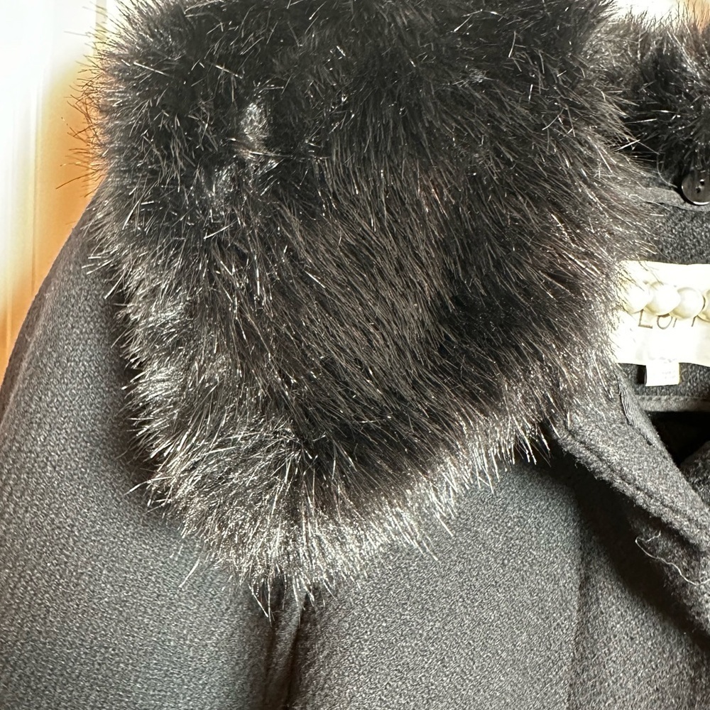 LOFT Black Cape with Faux Fur Collar - Picture 5 of 6
